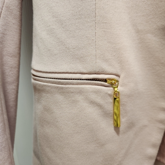 Blush Pink blazer - Picture 3 of 5